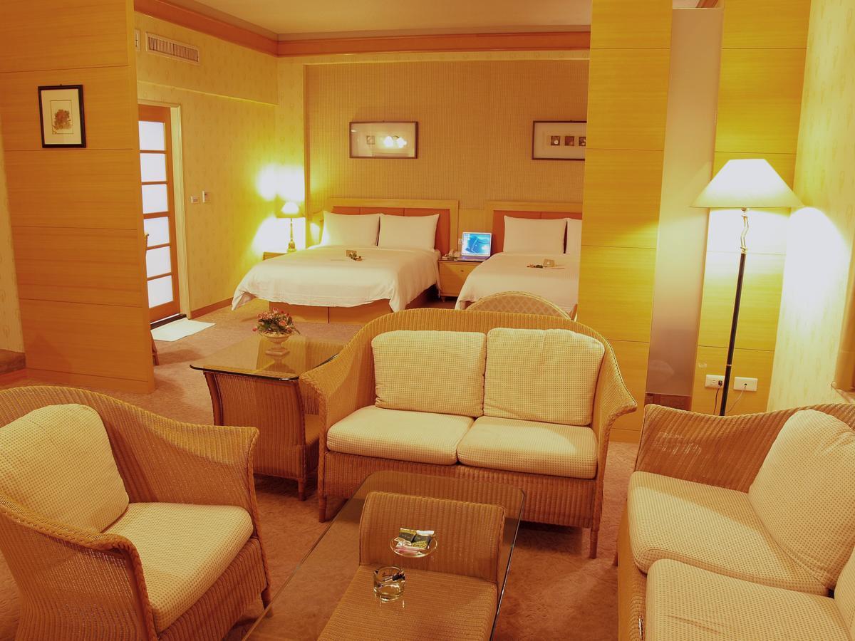 Park Motel Jiayi Zewnętrze zdjęcie