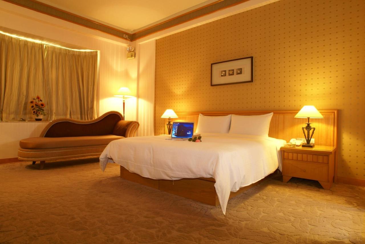 Park Motel Jiayi Zewnętrze zdjęcie