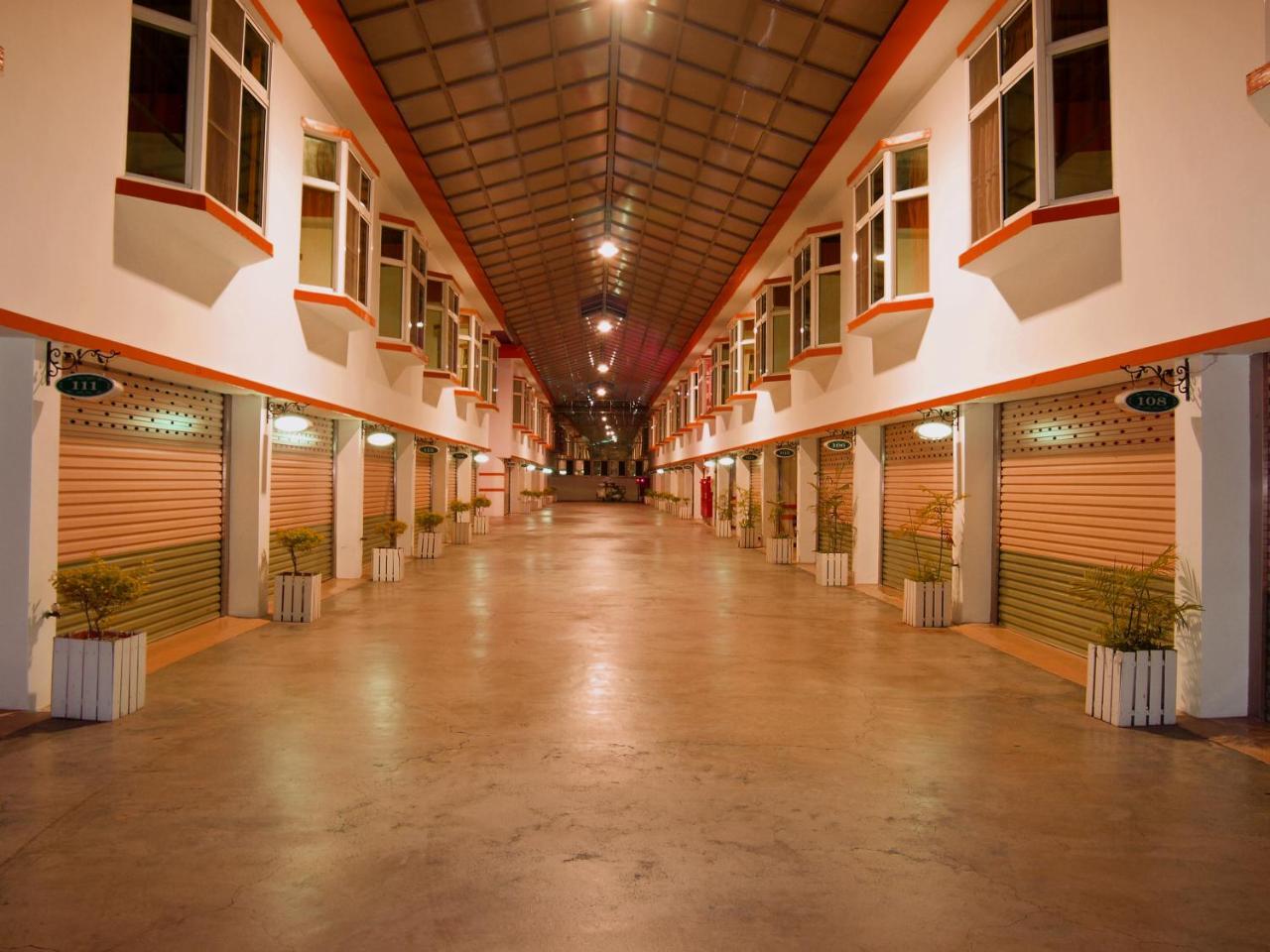Park Motel Jiayi Zewnętrze zdjęcie